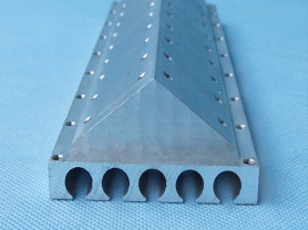 灯饰.机械设备铝型材